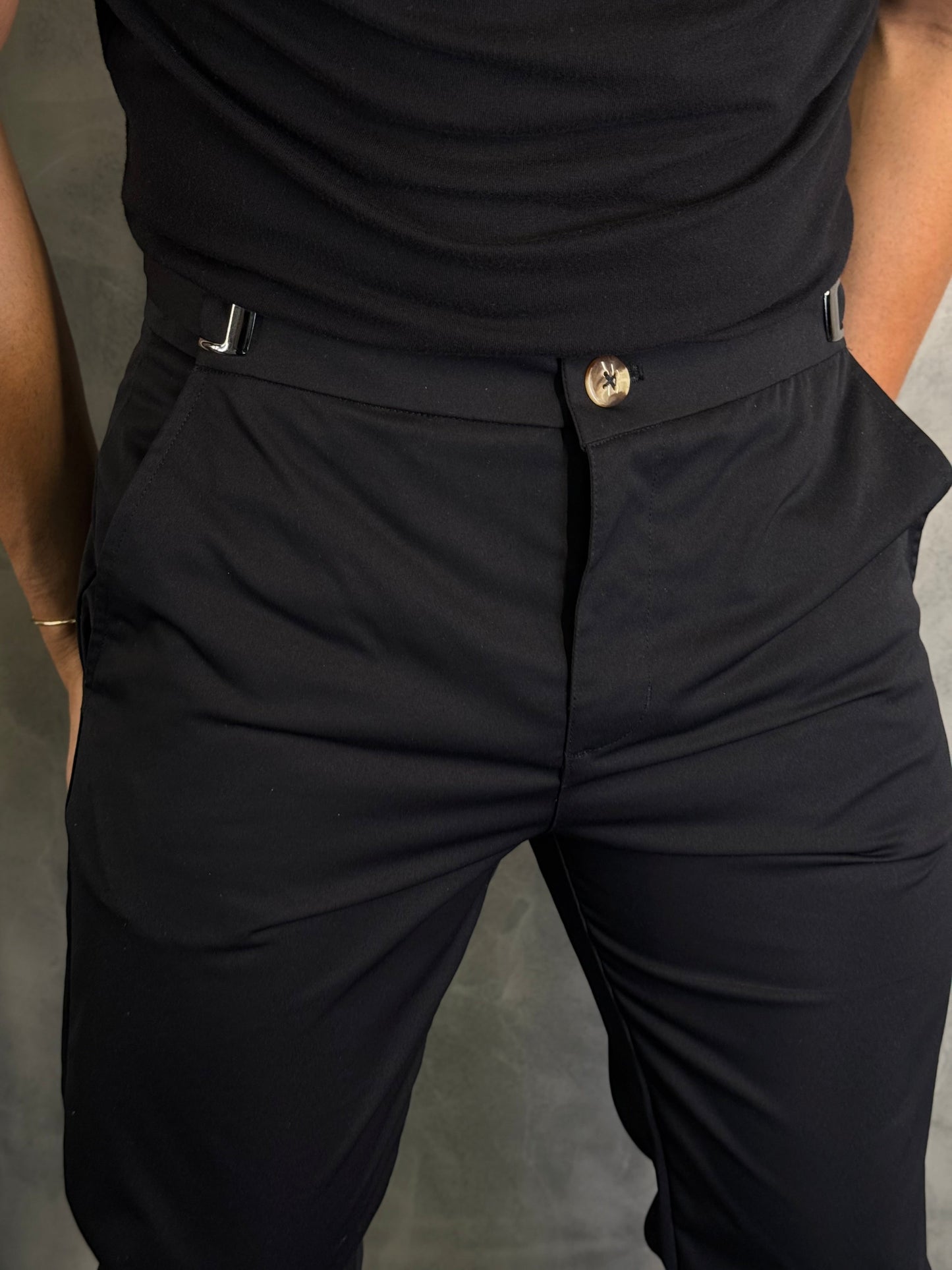 Calça Alfaiataria Mónaco Ajuste Catraca - Compre 1 Leve 3