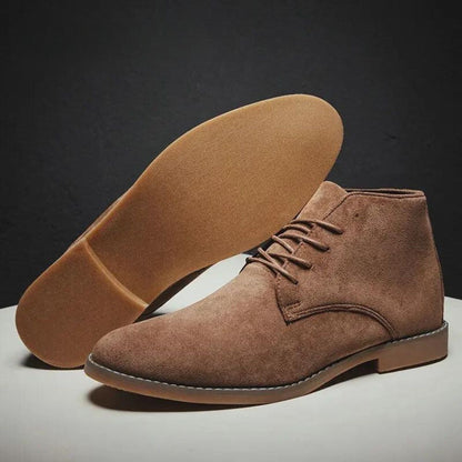 Sinplo Button-Up Cardigan British Suede Boot