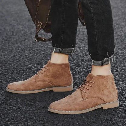 Sinplo Button-Up Cardigan British Suede Boot