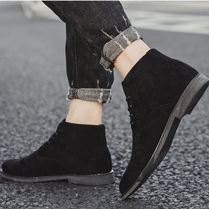 Sinplo Button-Up Cardigan British Suede Boot